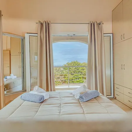 Mare Luxury With Private Pool 펜션 *