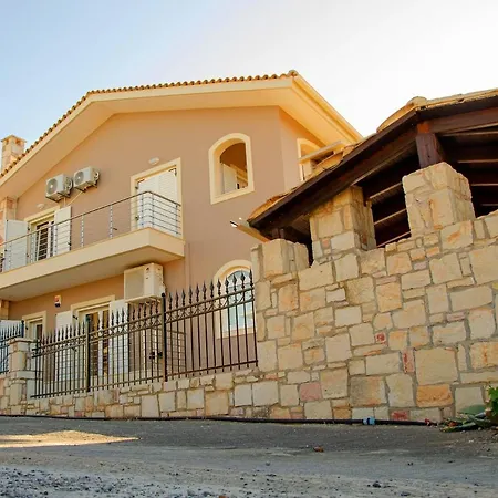 Mare Luxury With Private Pool