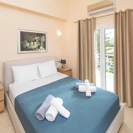 Mare Luxury With Private Pool Case de vacanță *